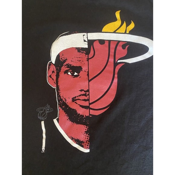 Lebron James Miami Heat  Exclusive Edition T Shirt Size M - Picture 7 of 16